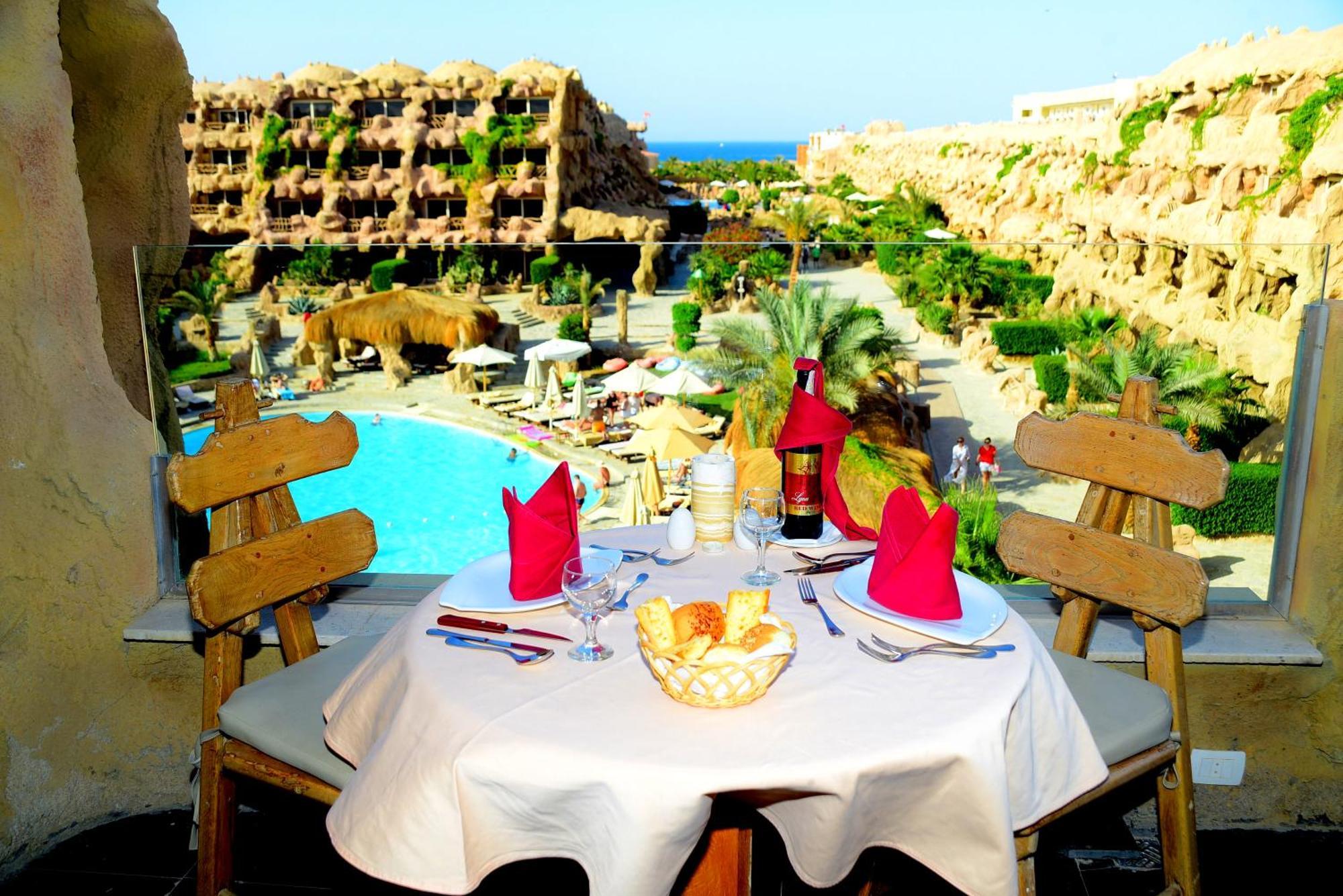 Caves Beach Resort Adults Only Hurghada Buitenkant foto